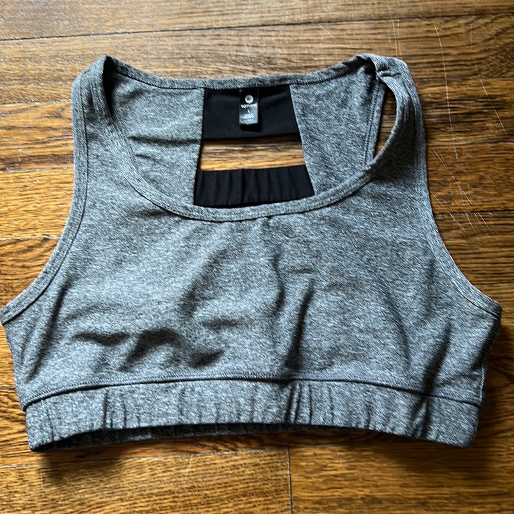 90 DEGREE GRAY SPORTS BRA SIZE L